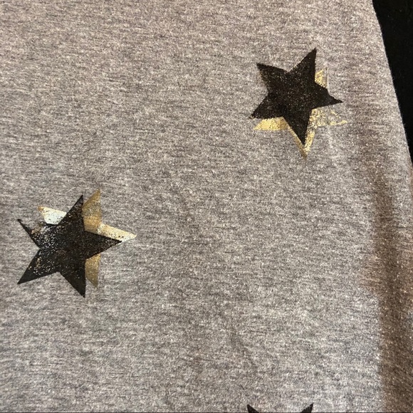 Star Graphic Tee - Picture 3 of 5